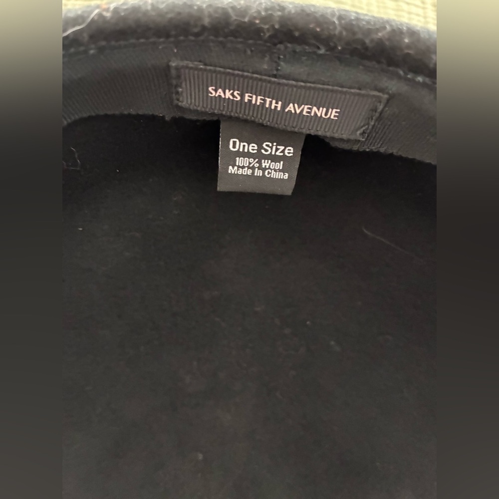 Saks Fifth Avenue Black Wool Chain Trim Bucket Hat - Picture 5 of 8
